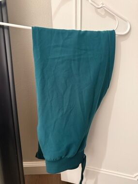 Jaanuu Teal Medical Scrub Top